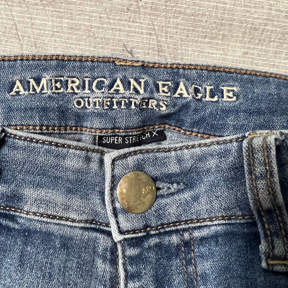 American Eagle super stretch skinny jeans